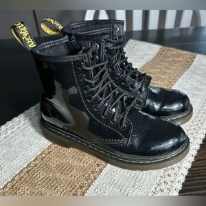 Dr. Martens Kids Black Patent Leather Lace Up Boots